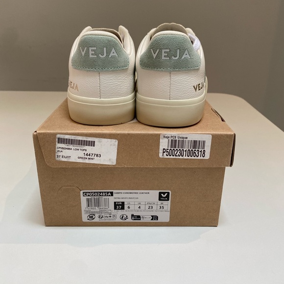 Veja Campo Sneaker Extra White/Matcha Suede size 37EU/6US New in Box - Picture 7 of 8